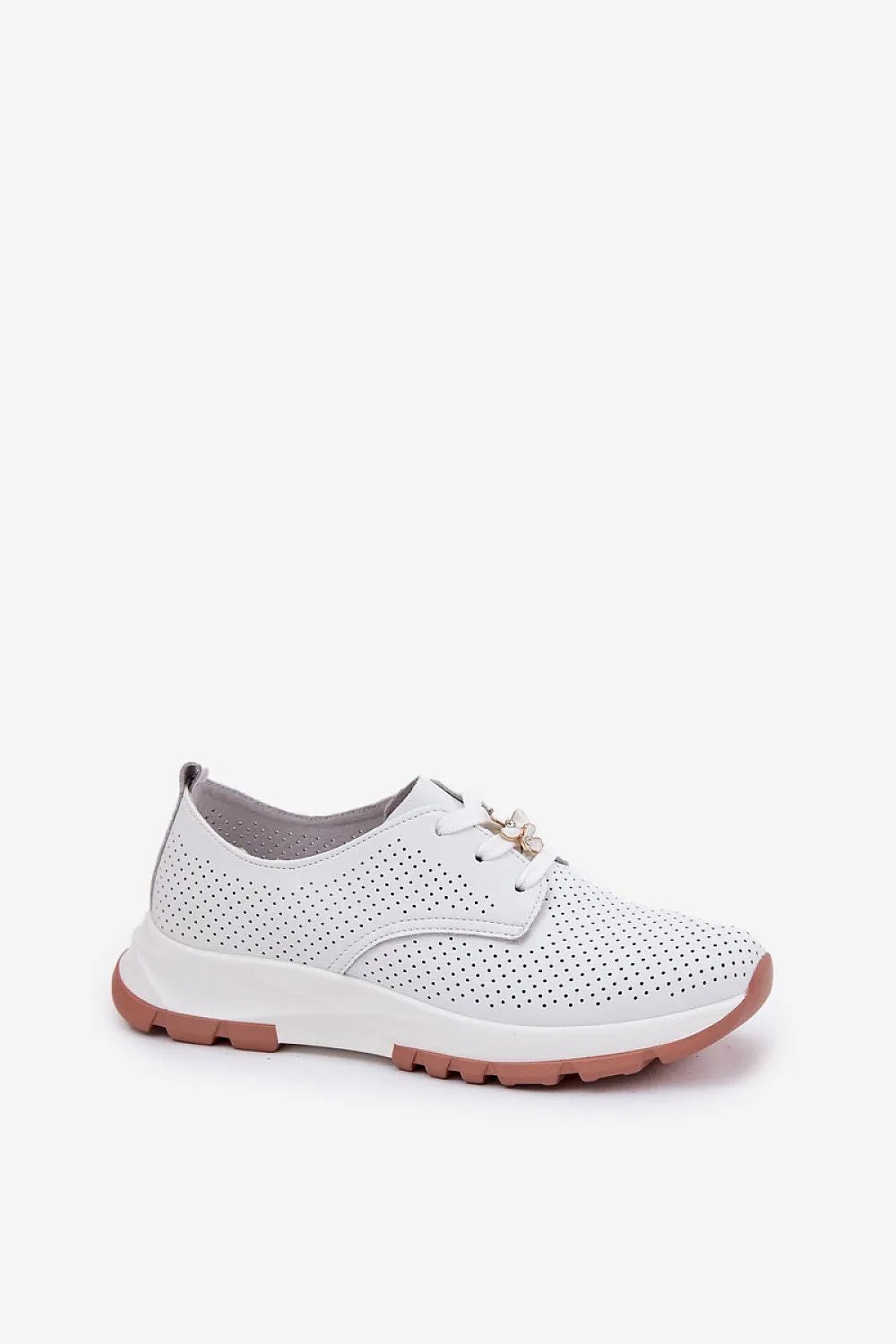 Low Shoes Step in style
